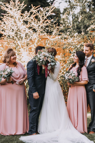 Preview image for article: Hannah + Joel :: A Magical Summer Night