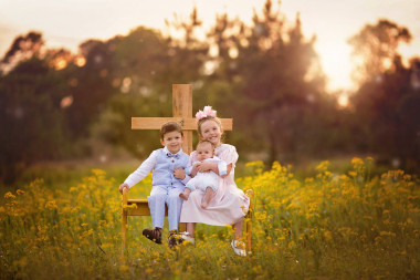 Preview image for article: Mama, You’re in the Ministry