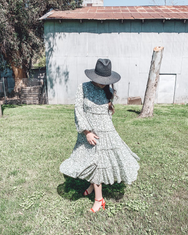 Preview image for article: Welcoming Spring In The Garden Reverie Dress