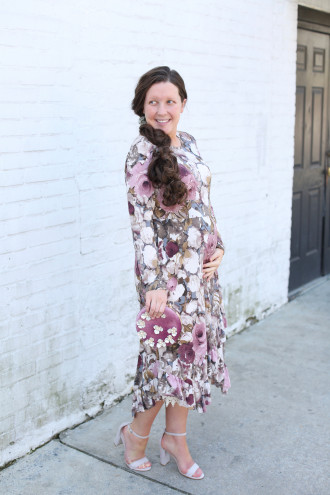 Preview image for article: Maternity Style with Peony Street Boutique