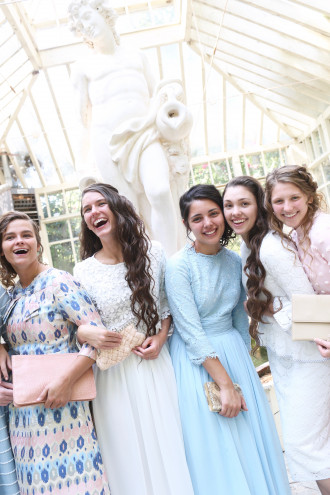 Preview image for article: Sneak Peeks of Spring 2018 + Interview with the Designer