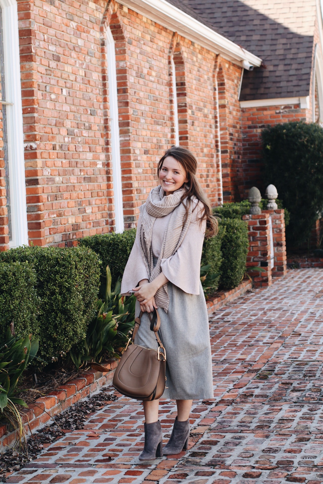 Neutral Winter Outfit Inspo