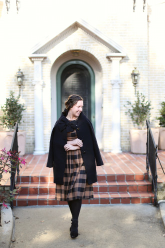 Preview image for article: A Picture-Perfect Winter Dress