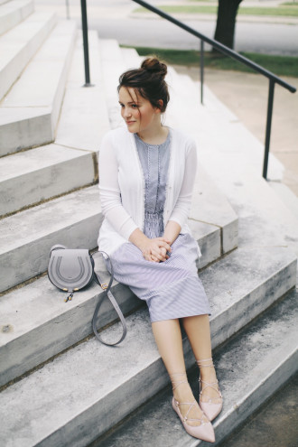Preview image for article: Blush and Grey Outfit Inspiration