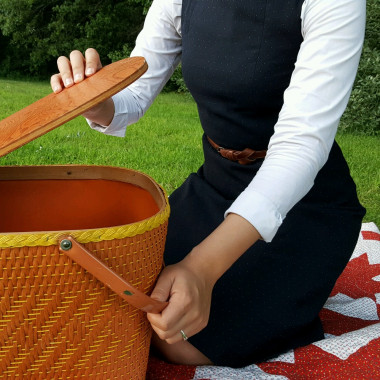 Preview image for article: Simple Summer Pleasures