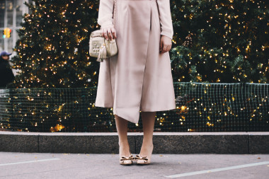 Preview image for article: Christmas Outfit Inspiration