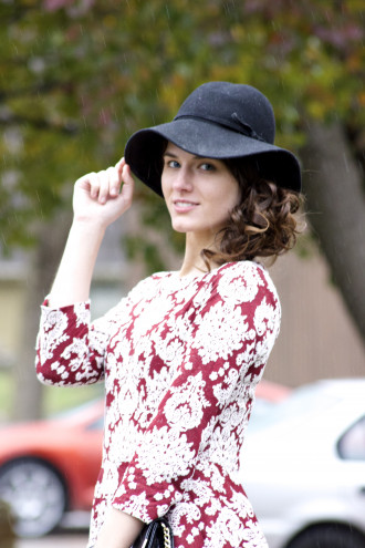 Preview image for article: Holiday Outfit Inspiration