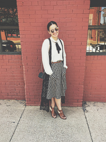 Preview image for article: Fall Fashion For Warm Weather