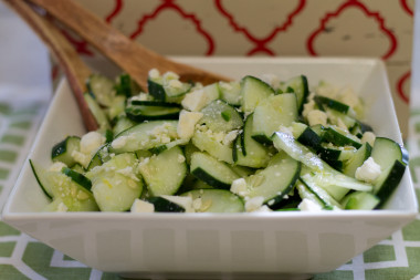 Preview image for article: Cucumber and Feta Salad