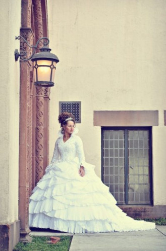 Preview image for article: Real Wedding: T’Neil and Tyler