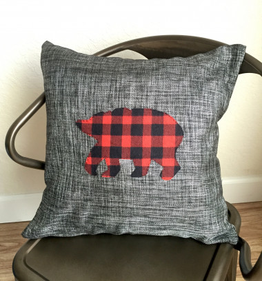 Preview image for article: DIY Silhouette Pillow