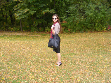 Preview image for article: Falling into Fashion