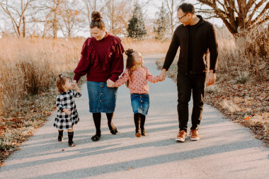 Preview image for article: Showing God’s Love to Our Children