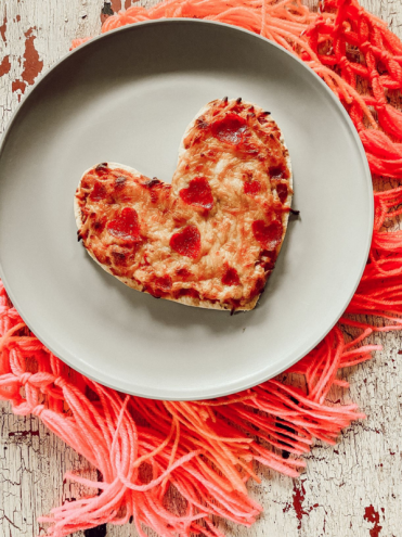 Preview image for article: Kid-Friendly Valentine’s Day Pizzas