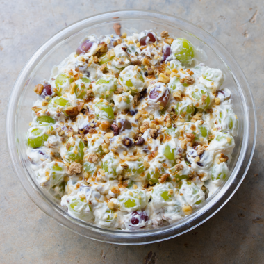 Easy, Delicious Summer Appetizer or Dessert: Creamy Grape Salad