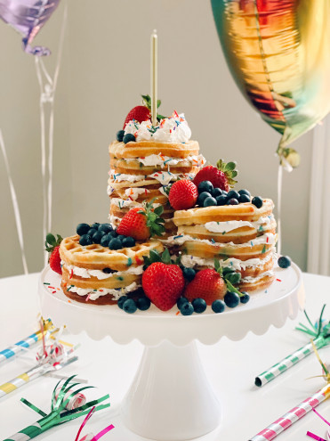 Preview image for article: Breakfast Birthday Cakes