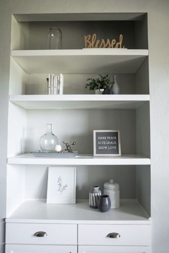 Inspiration for Decorating Your Built in Shelves | Dainty Jewells ...