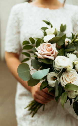 Preview image for article: Timeless, Elegant and Classic Wedding: Savannah and Justin