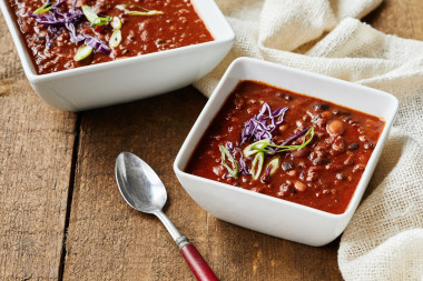 The Perfect Meal for a Cold Winter Night: “Friday Night” Chili