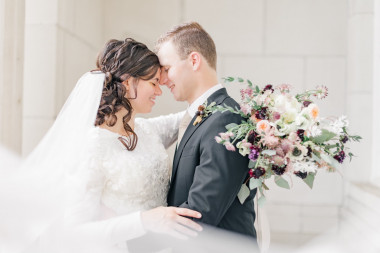 Preview image for article: Bethany and Chase's Lovely Wedding 