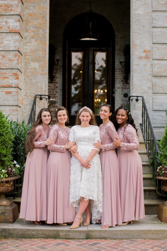 THE BRIDAL PARTY OF YOUR DREAMS