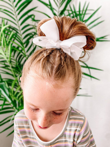 Preview image for article: Easy Summer Updo