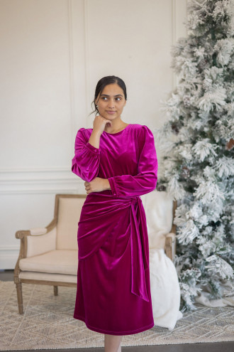 Preview image for article: Color Trend: Barbiecore