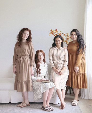 Preview image for article: Modest Clothing for College Girls