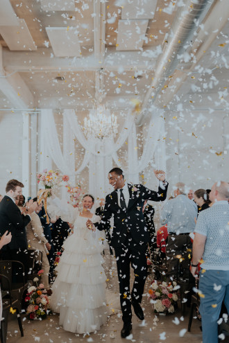 Preview image for article: Bright & Colorful: Brook and Ethan's Wedding