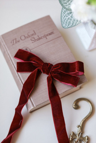 Preview image for article: Love is in the Hair: Adorable Hair Accessory Ideas for Valentine's Day