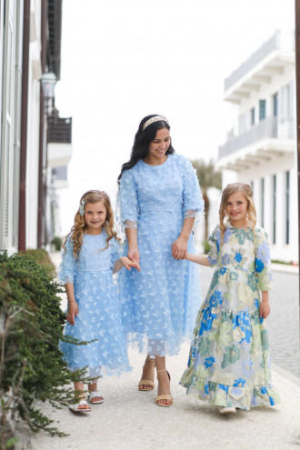 Preview image for article: Finding the Perfect Easter Dress: A Guide to Modest Styles for Little Ones