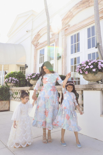 Preview image for article: Mommy and Me Magic: Mommy & Me Style Inspiration for Mother's Day