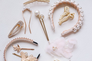 Preview image for article: Moms Deserve More Than Flowers: The Perfect Accessory Guide for Mother's Day