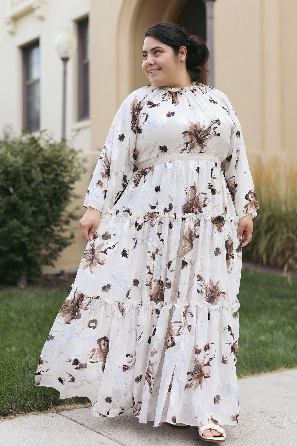 Celebrate Mom in Style: Modest Plus-Size Outfit Ideas for Mother's Day |  Dainty Jewells