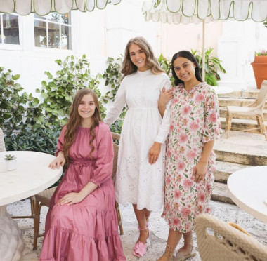 Preview image for article: Sunshine & Style: The Petite Guide to Modest Summer Fashion