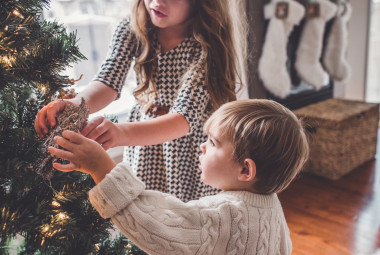 Preview image for article: Creating Festive Family Memories