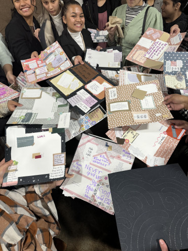 Preview image for article: New Year's Goals: Vision Boards for Teenage Girls