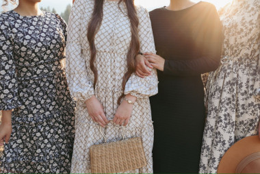 Preview image for article: Elevate Your Winter Wardrobe: Dressing Up Casual Pieces