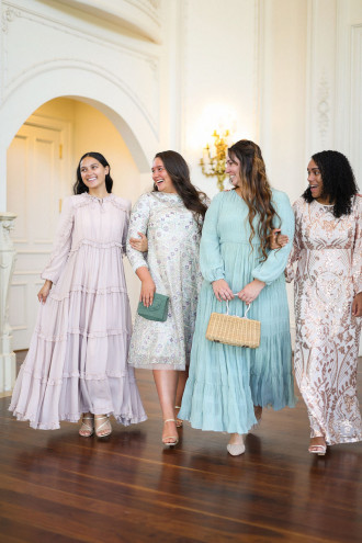 Preview image for article: Easter Elegance: Modest Dress Ideas for a Joyful Celebration