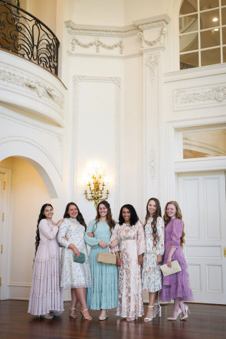 Preview image for article: MIDI vs. MAXI: Your Spring Dress Showdown!