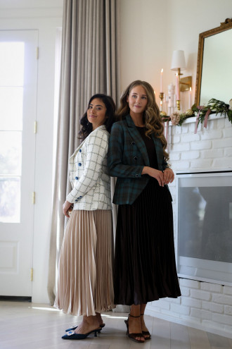 Preview image for article: How to Transition Your Modest Dresses from Fall to Winter in Style