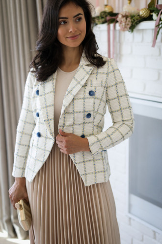 Preview image for article: Chic & Cozy: Modest Work Outfits for Winter That Look Professional All Season