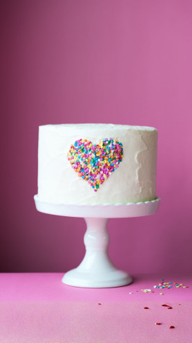 Preview image for article: Galentine's Sprinkle Cake Embroidery