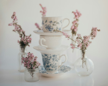 Preview image for article: A Seat for the Soul: Springtime Hospitality