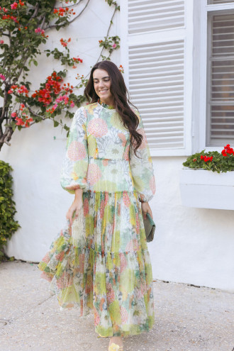 Preview image for article: Modest Mother's Day Outfit Guide