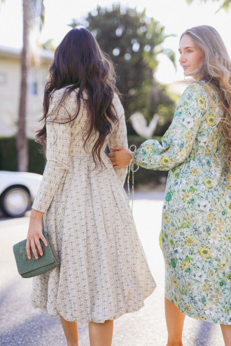 Modest Graduation Dress Ideas for Every Style and Season