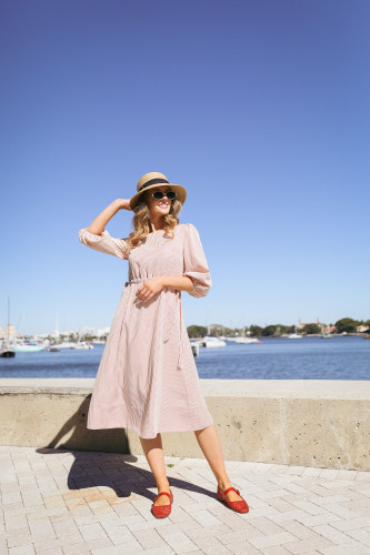 FEMININE & FUN