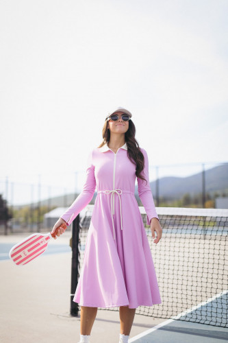 TRENDY MEETS TIMELESS