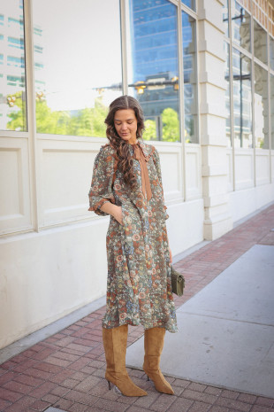 The Best Dresses for Fall Family Photos