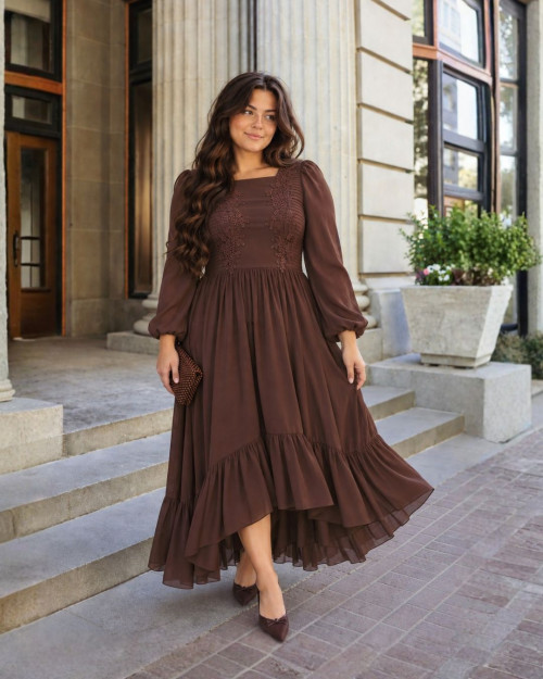 MODERN & MODEST